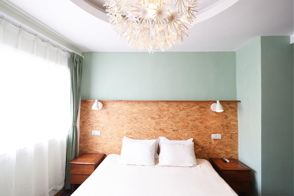 Mingtown Nanjing Road Youth Hostel Shanghai Room photo